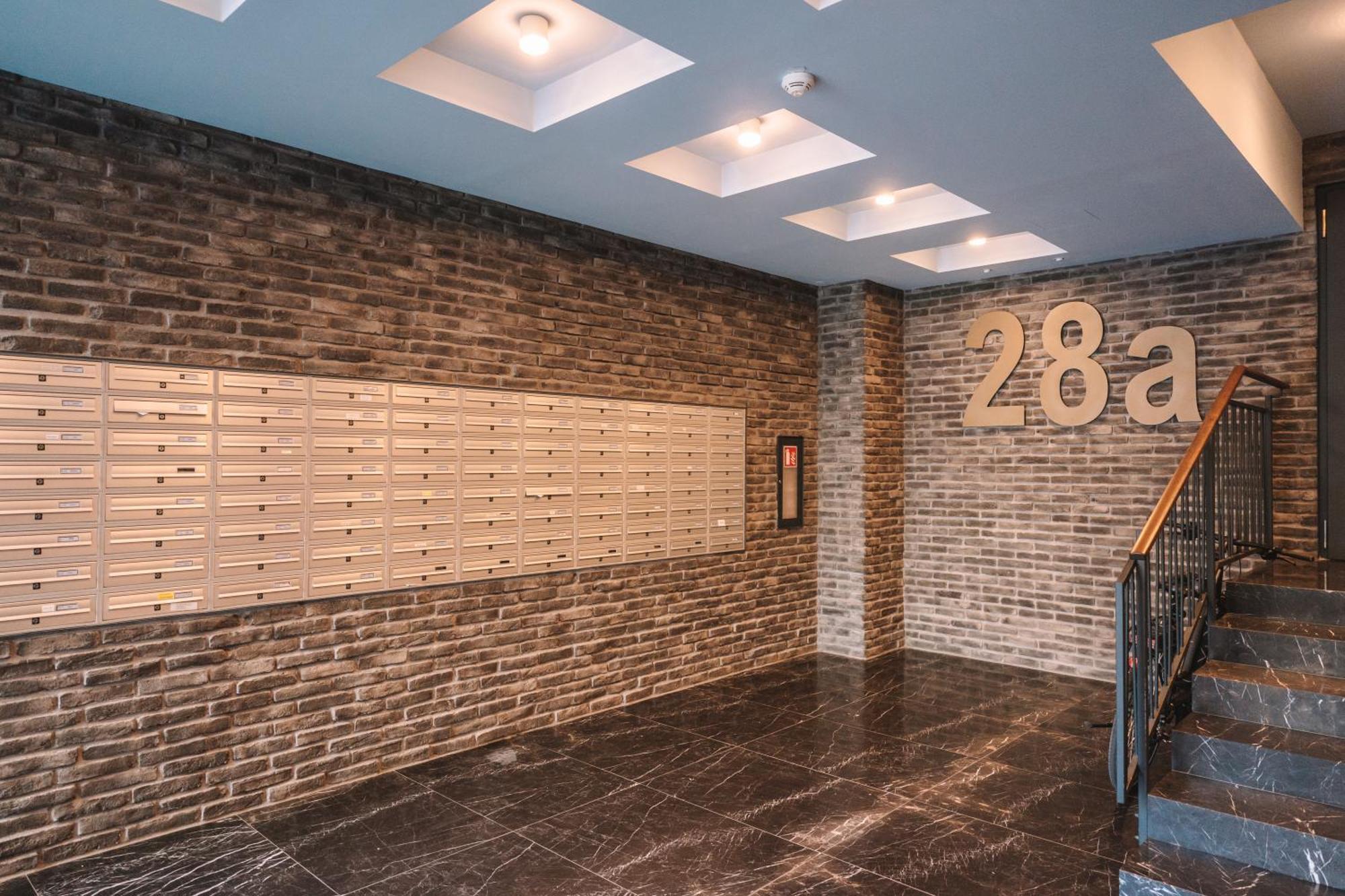Flexible Selfcheckins 66 - Zagreb - Loggia - 80M2 - New - Luxury - Garage - 2 Bedrooms Exteriör bild